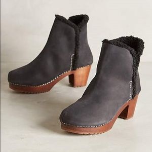 Miss Albright by Anthropologie clogs.